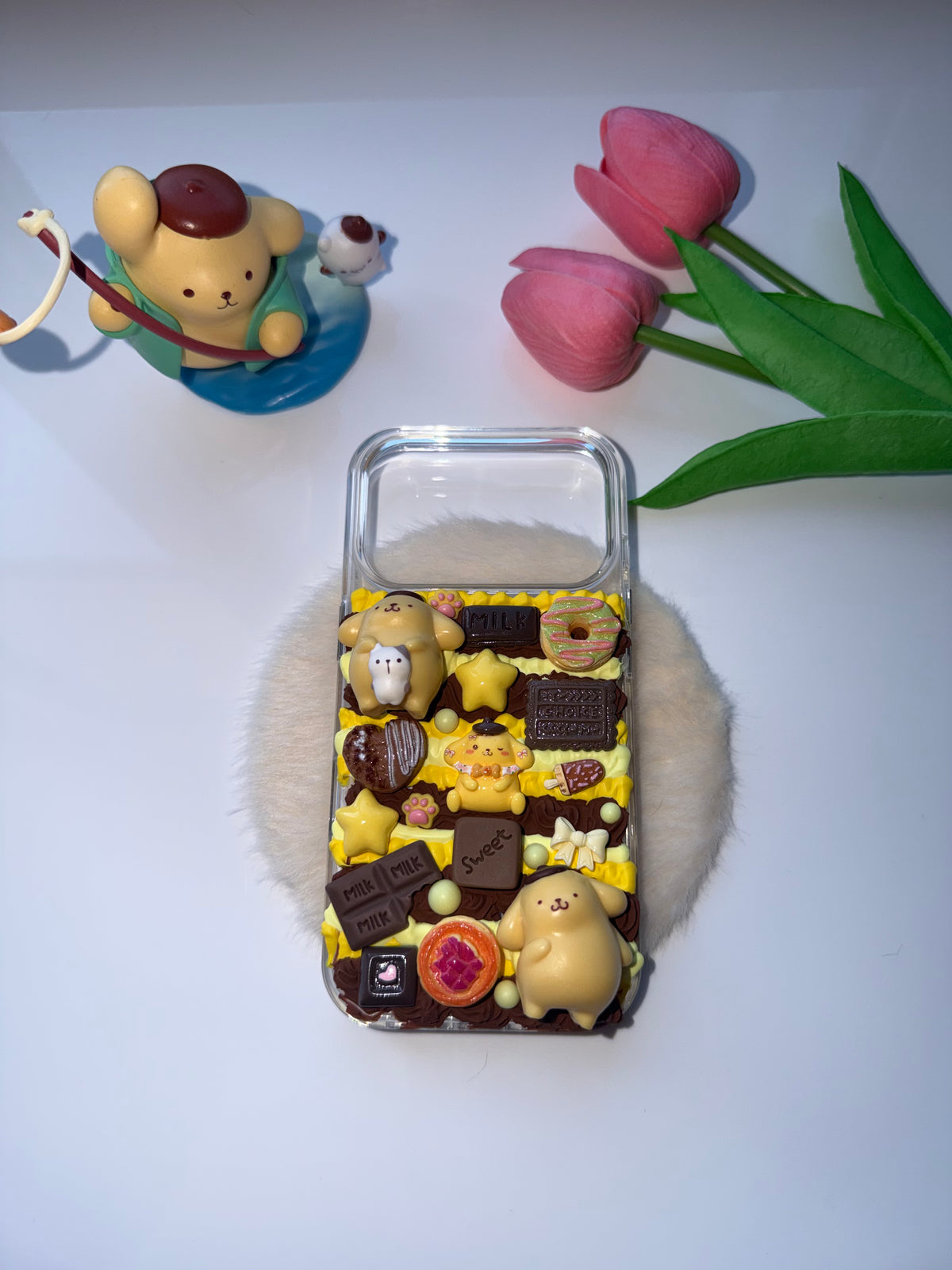 Pompompurin sweet treats phone case